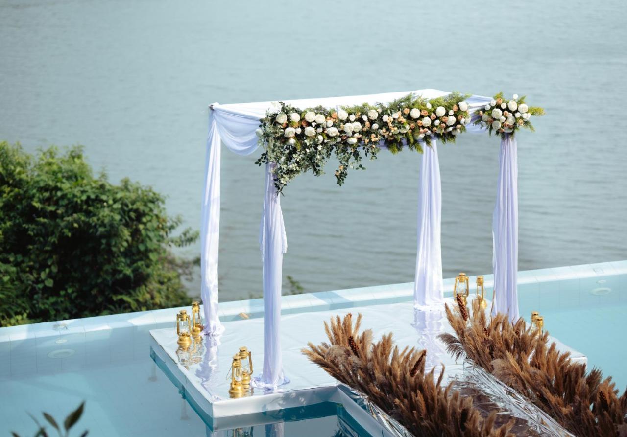 The Serenity Resort Tariyod Buitenkant foto