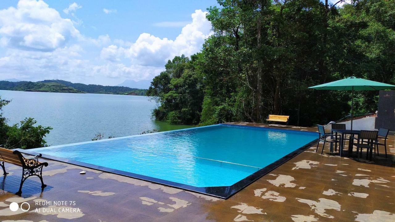 The Serenity Resort Tariyod Buitenkant foto